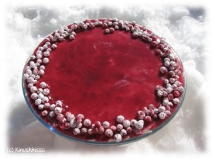 https://media.kinuskikissa.fi/uploads/sini/2008/04/puolukkatorttu1-300x225.jpg