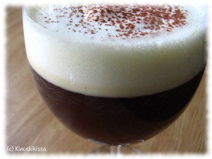 https://media.kinuskikissa.fi/uploads/sini/2008/05/irish_coffee-300x225.jpg