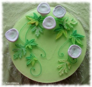 https://media.kinuskikissa.fi/uploads/sini/2008/11/limekakku3-300x283.jpg