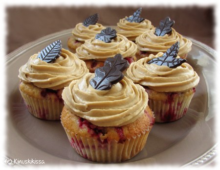 https://media.kinuskikissa.fi/uploads/sini/2010/09/puolukkamuffinssit1.jpg