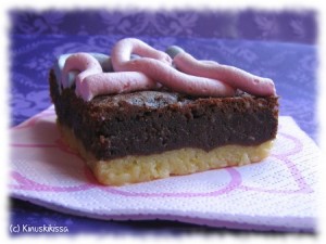 https://media.kinuskikissa.fi/uploads/sini/2011/04/murobrownies4-300x225.jpg