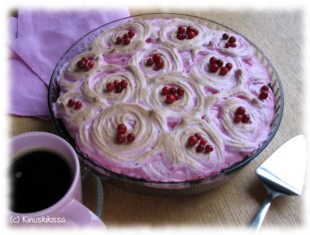 https://media.kinuskikissa.fi/uploads/sini/2011/10/vaniljatorttu1.jpg