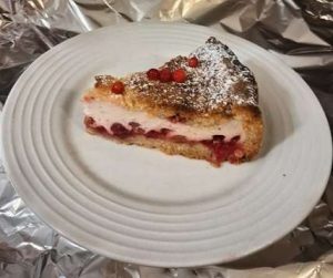 https://media.kinuskikissa.fi/uploads/sini/2019/09/pala-300x251.jpg
