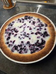 https://media.kinuskikissa.fi/uploads/sini/2020/05/20260709_212516-225x300.jpg