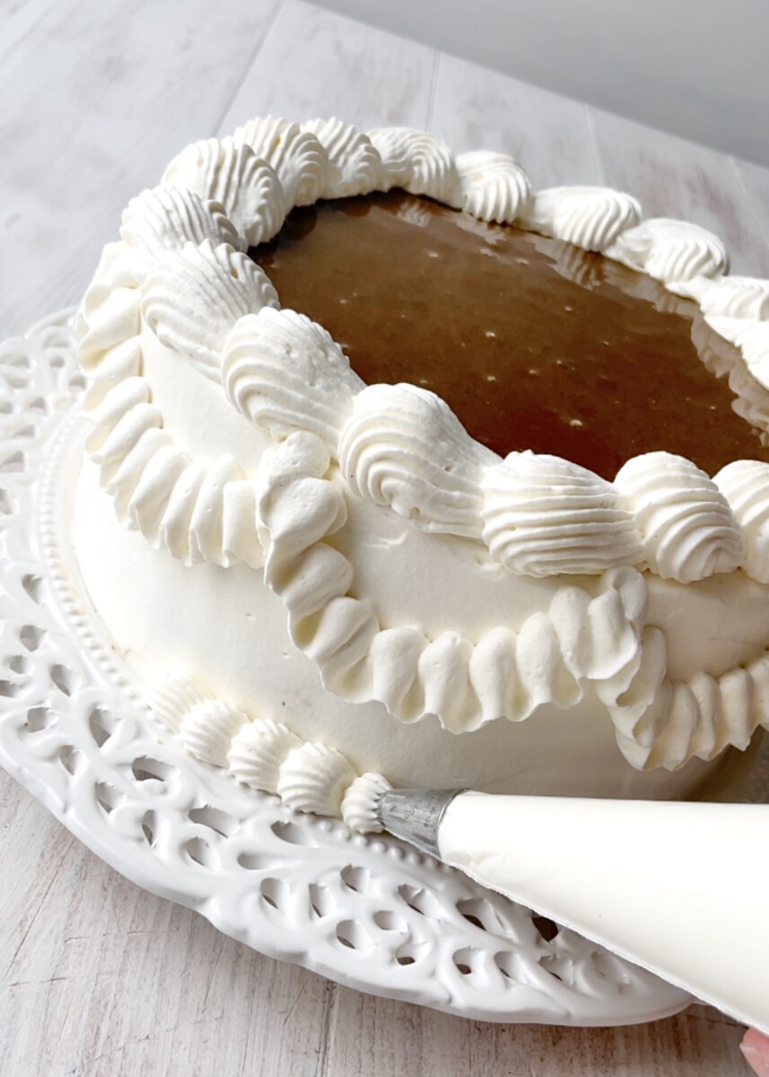 Röyhelöpursotus kasvivispillä