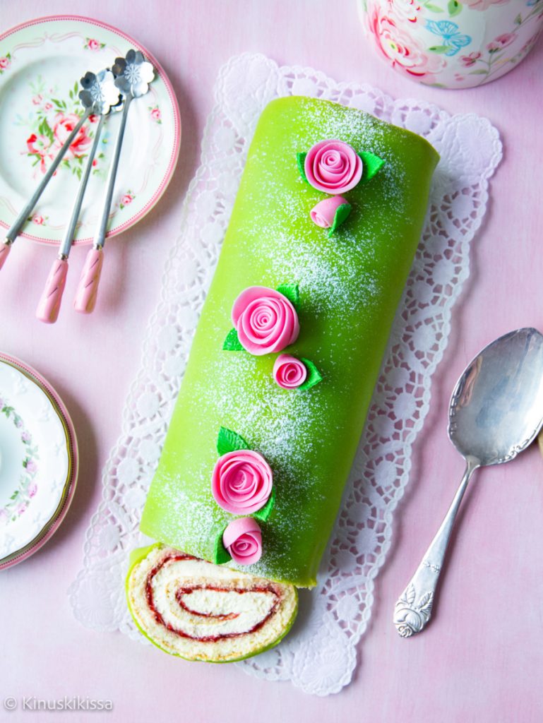 https://media.kinuskikissa.fi/uploads/sini/2026/05/prinsessa-kaaretorttu-2-769x1024.jpg