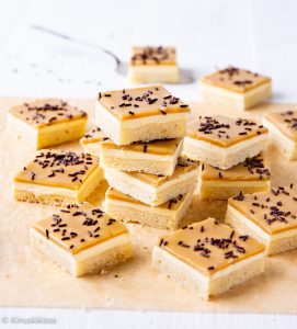 https://media.kinuskikissa.fi/uploads/sini/2026/10/kinuski-bebe-leivos-2-271x300.jpg