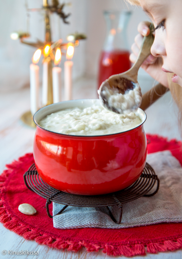 https://media.kinuskikissa.fi/uploads/sini/joulu-riisipuuro.jpg