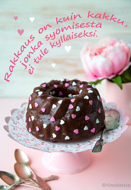 https://media.kinuskikissa.fi/uploads/sini/kuumamaitokakku-1.jpg