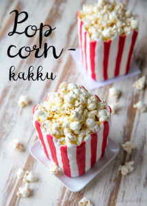 https://media.kinuskikissa.fi/uploads/sini/popcorn-kakku-2-1-215x300.jpg