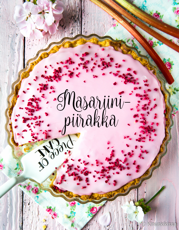 https://media.kinuskikissa.fi/uploads/sini/raparperi-masariinipiirakka.jpg