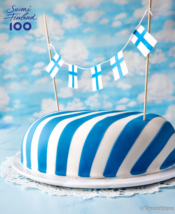 https://media.kinuskikissa.fi/uploads/sini/suomi100-kakku-2.jpg